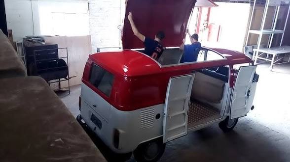 Car image 16